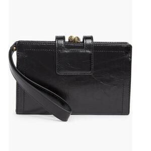 Hobo Violet Leather Wristlet